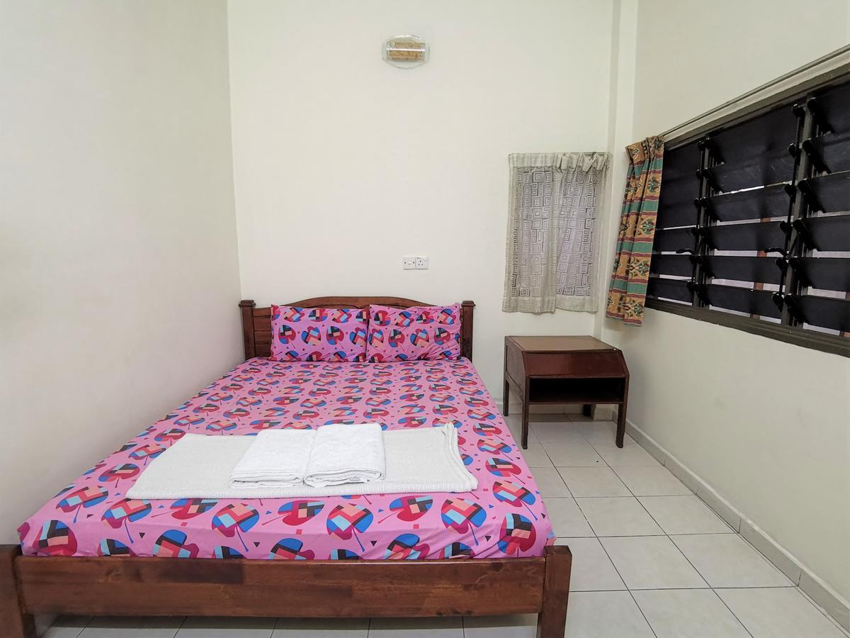 Star Lodge George Town Extérieur photo