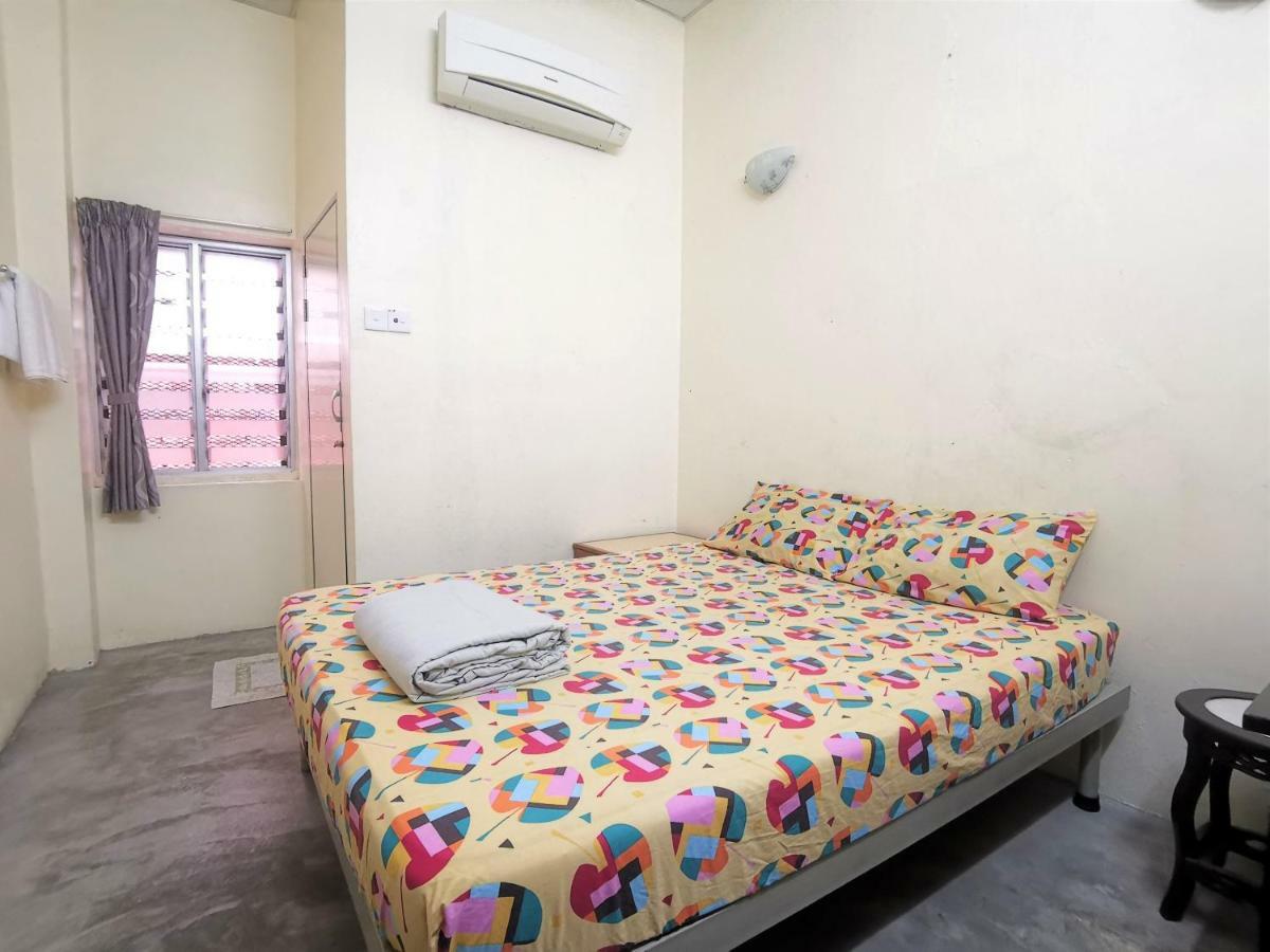 Star Lodge George Town Extérieur photo