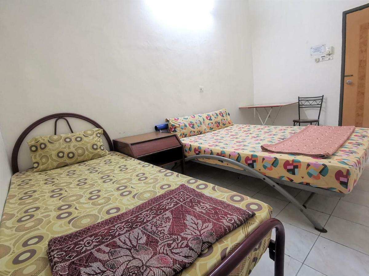 Star Lodge George Town Extérieur photo