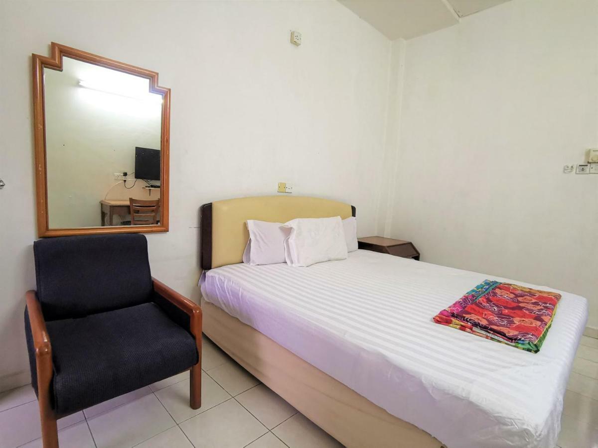 Star Lodge George Town Extérieur photo